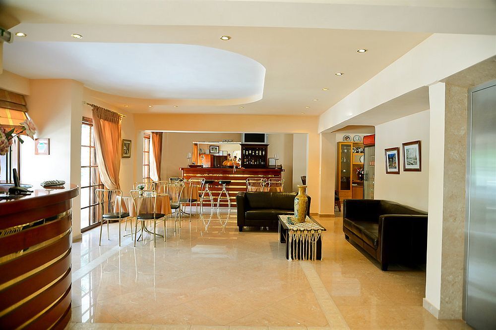 Hotel Kastri 2*